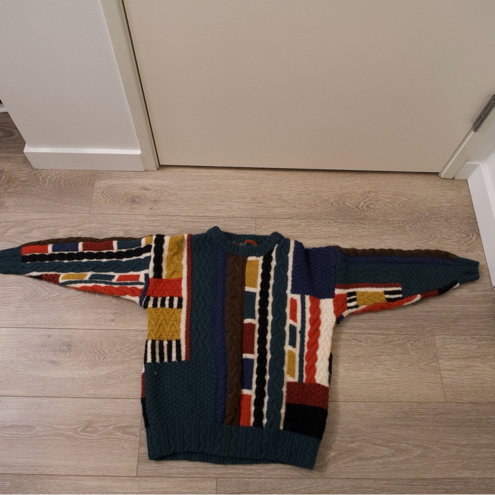 Boston Traders Multicolor Crewneck Sweater - Picture 3 of 4